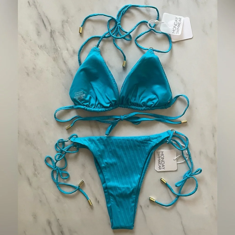 MONDAY SWIMWEAR Hanalei Set in Sea Texture